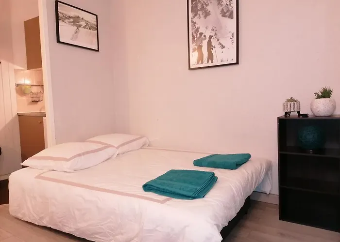 With Balcony, Mt Blanc View, Parking, Center Of Апартаменты